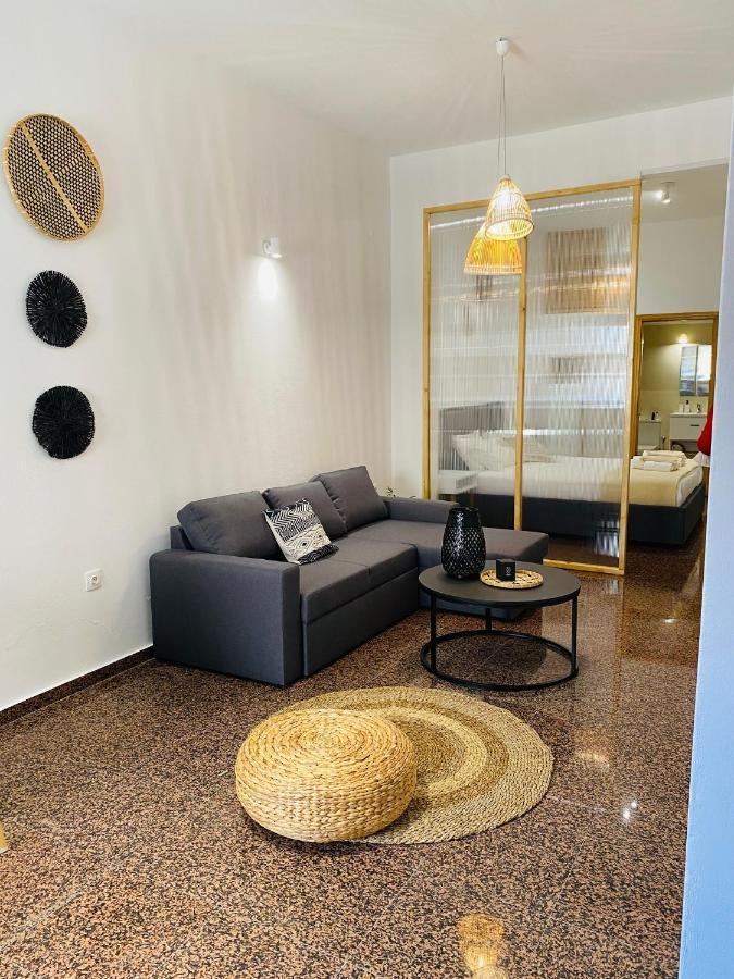Апартаменты Homdwell Fine Living 1 Эрмуполис Экстерьер фото